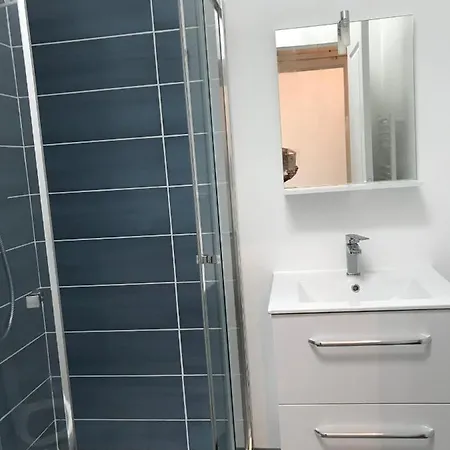 Recent, Proche Centre Ancien * Bajonna