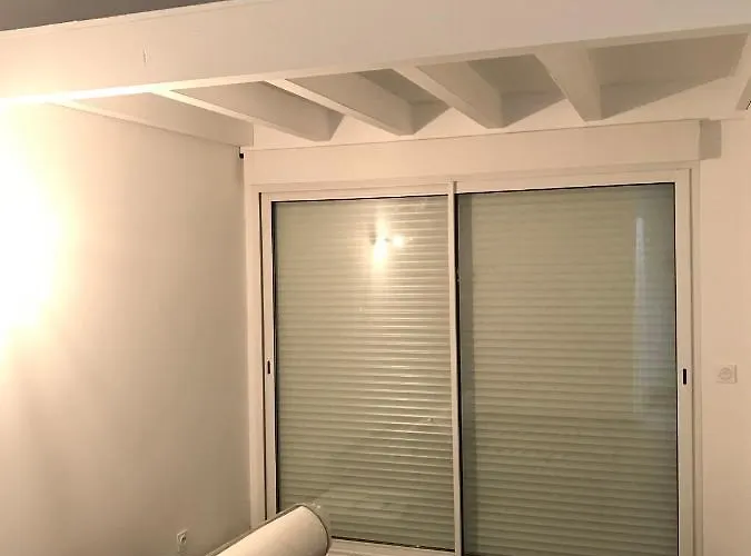 Apartamento Récent, Proche Centre Ancien
